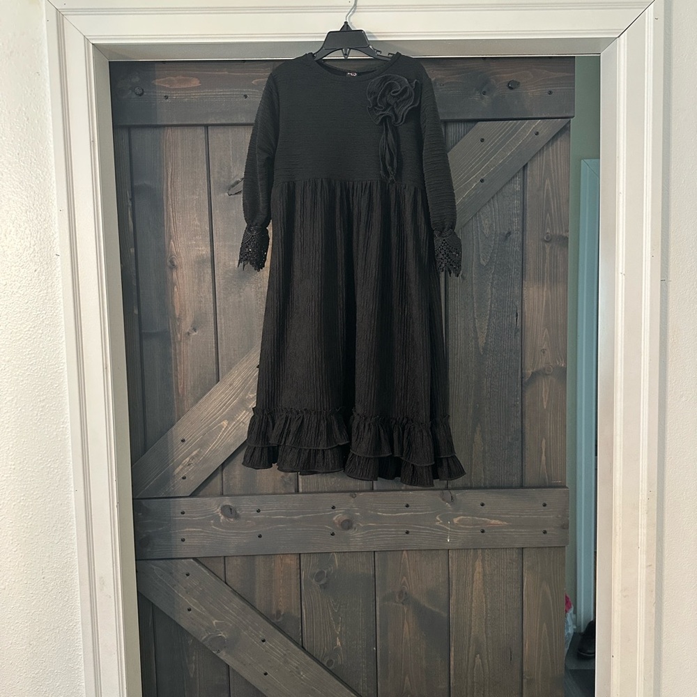 Little Girls' Black Long Sleeve Ruffle Dress with Flower Accent